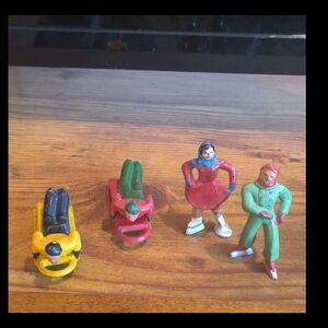 Barclay Lead Figurines Vintage Christmas Village Holiday 1930 -40s ( 6 piece)